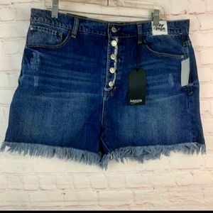 New Kensie Super High distressed Jean Shorts:)